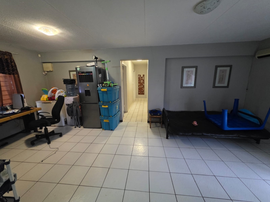 3 Bedroom Property for Sale in Vaalpark Free State